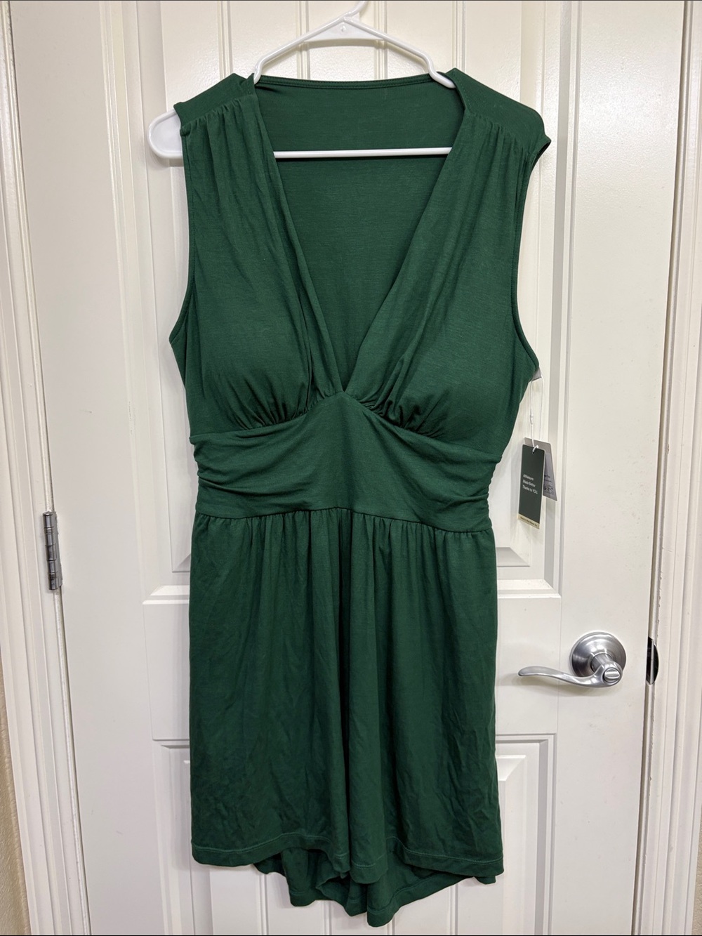 NWT HALARA Sleeveless Deep V Emerald Green Jumpsuit Romper